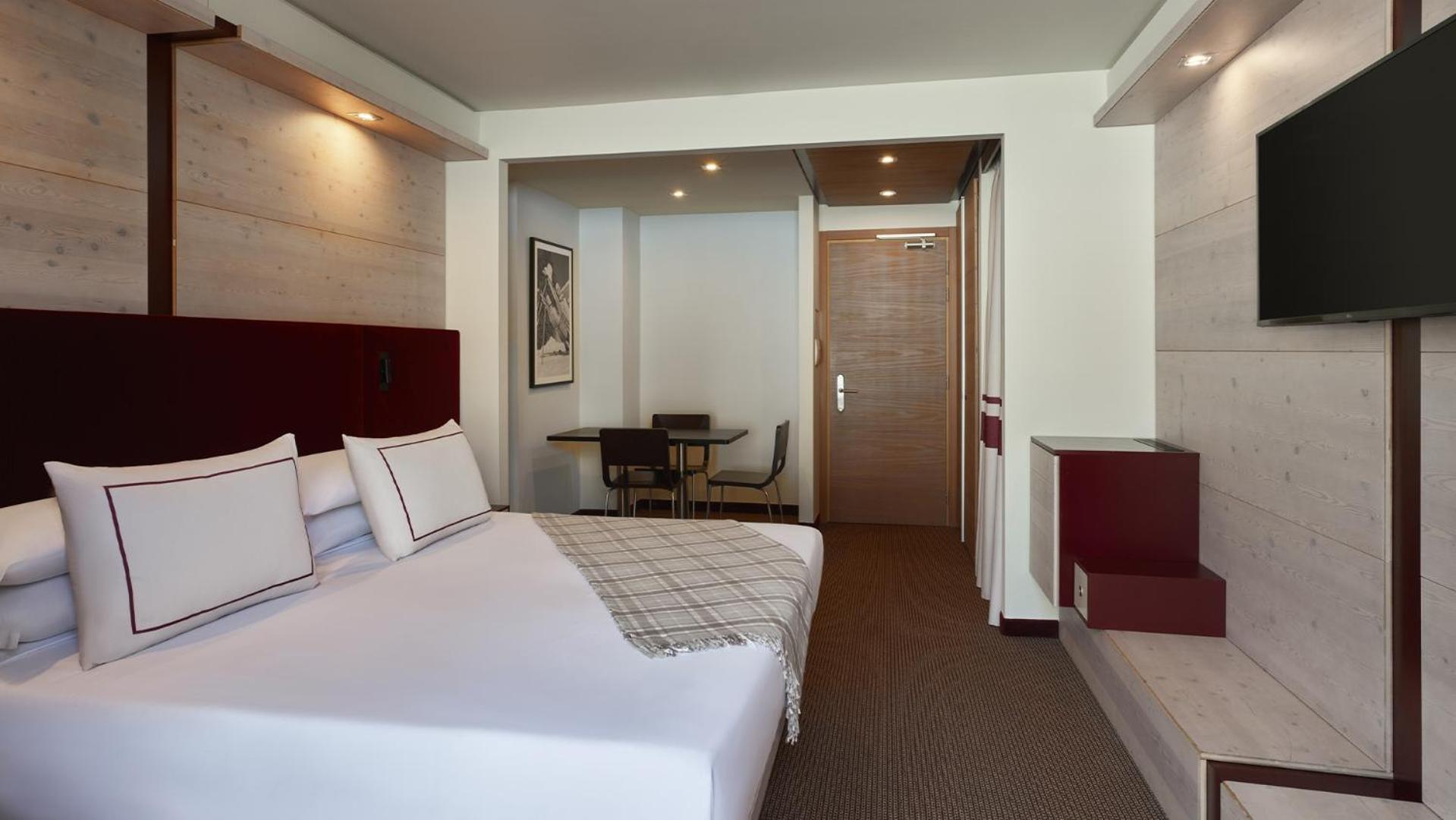 Hotel Sansicario Majestic Cesana Torinese Oda fotoğraf