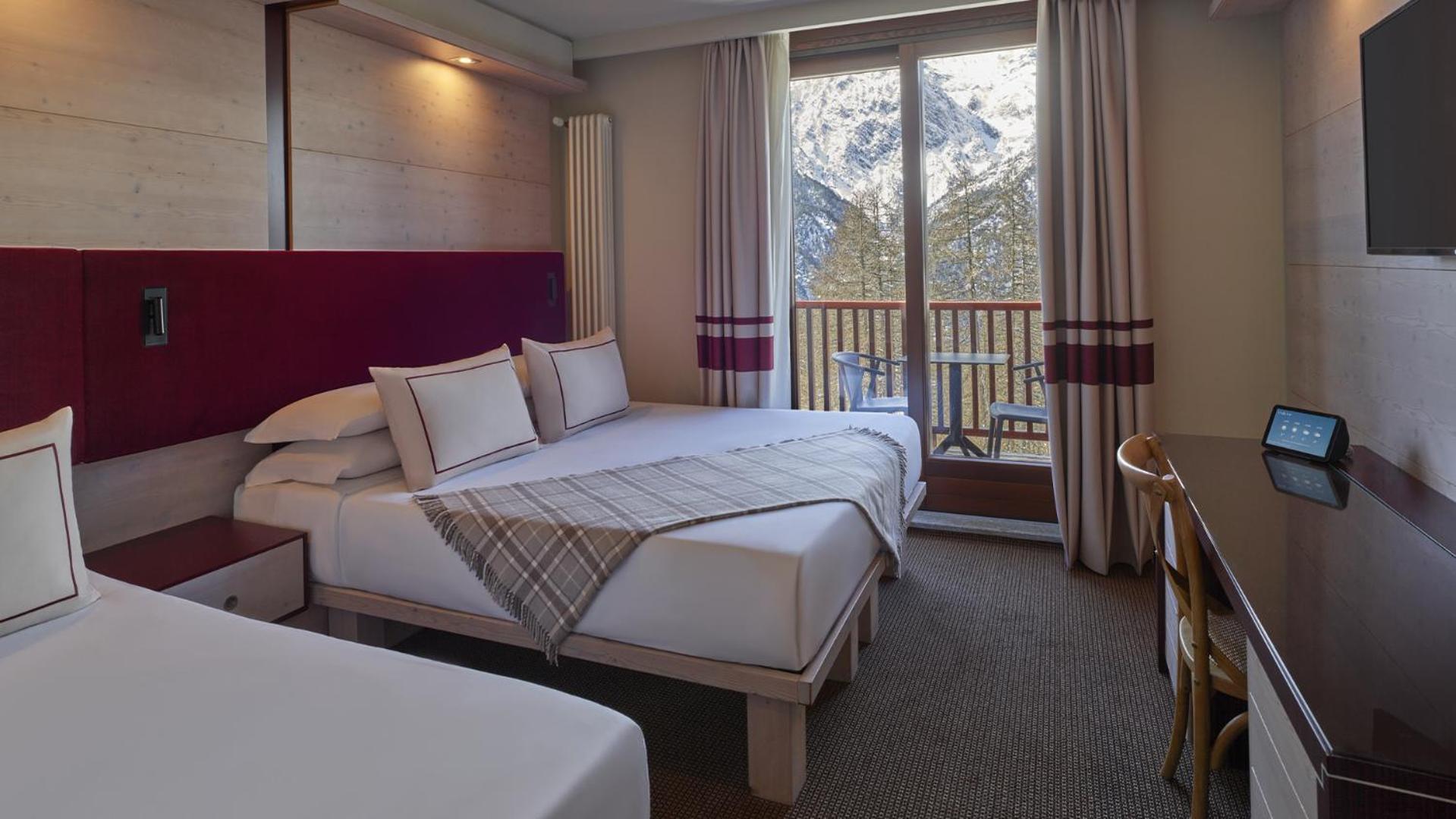 Hotel Sansicario Majestic Cesana Torinese Oda fotoğraf