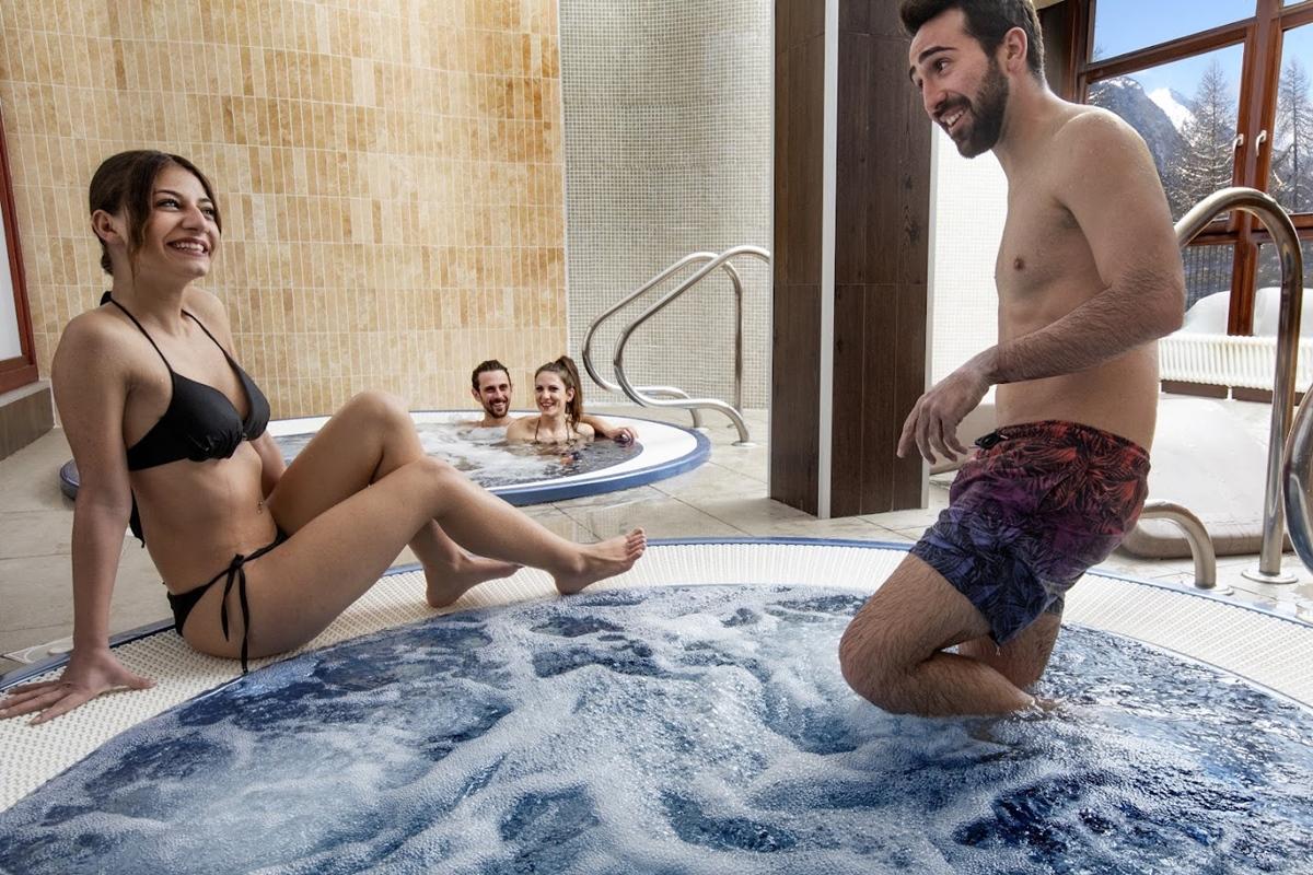 Hotel Sansicario Majestic Cesana Torinese Dış mekan fotoğraf